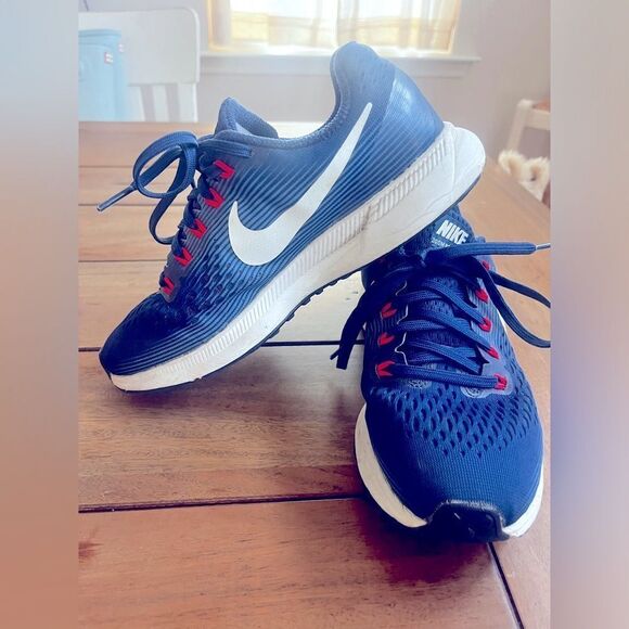Nike Pegasus Blue Running Shoes; Size 6 - Picture 5 of 9